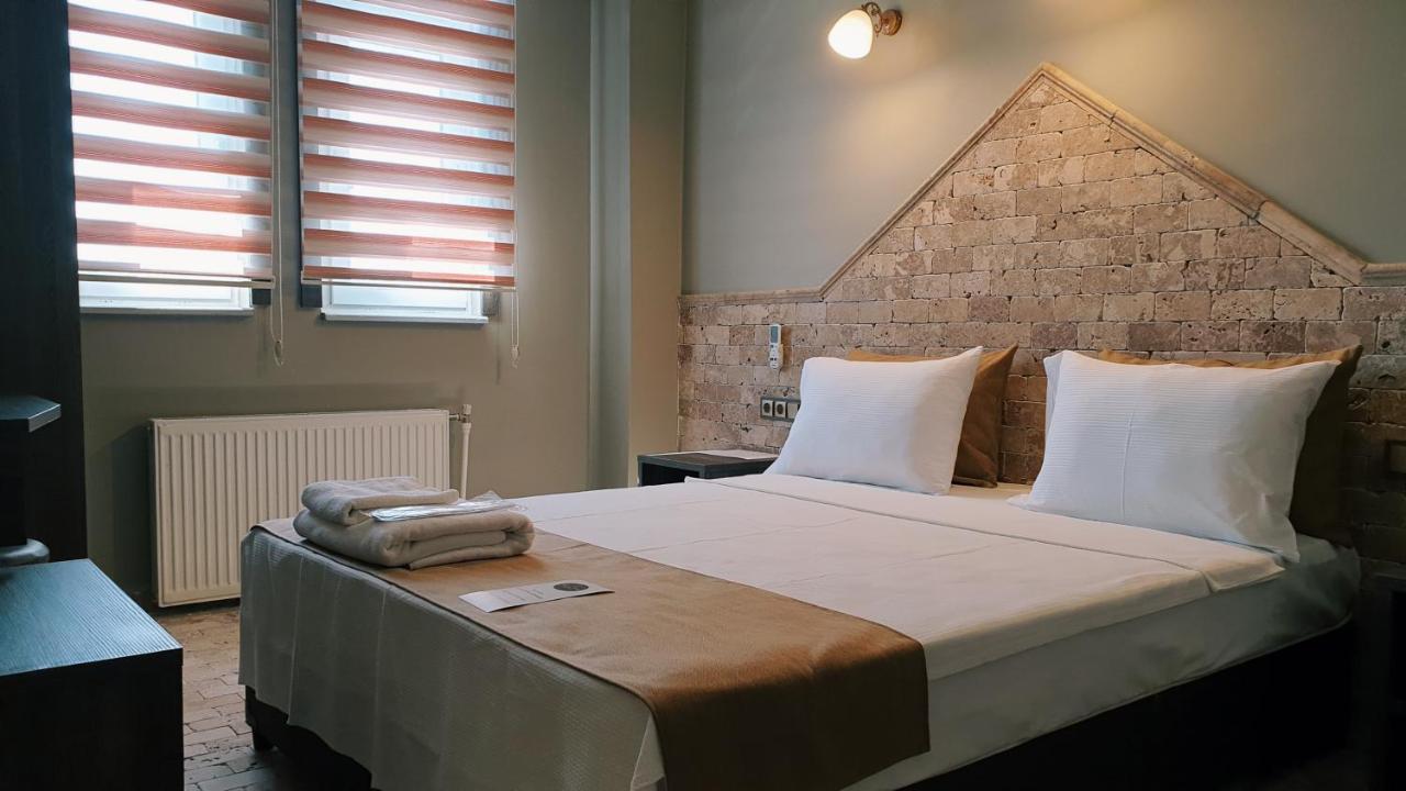 Royal Park Hotel Corlu Bed And Breakfast Tekirdağ Esterno foto
