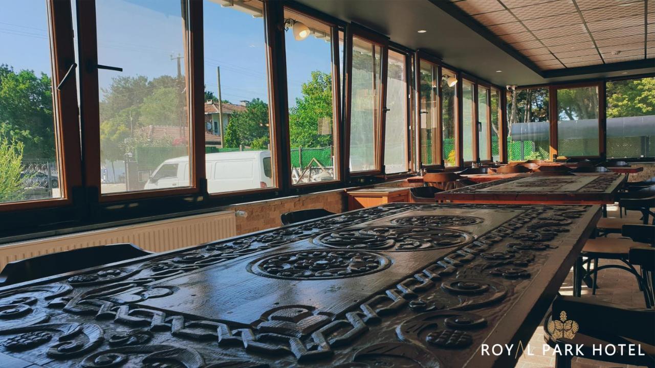 Royal Park Hotel Corlu Bed And Breakfast Tekirdağ Esterno foto
