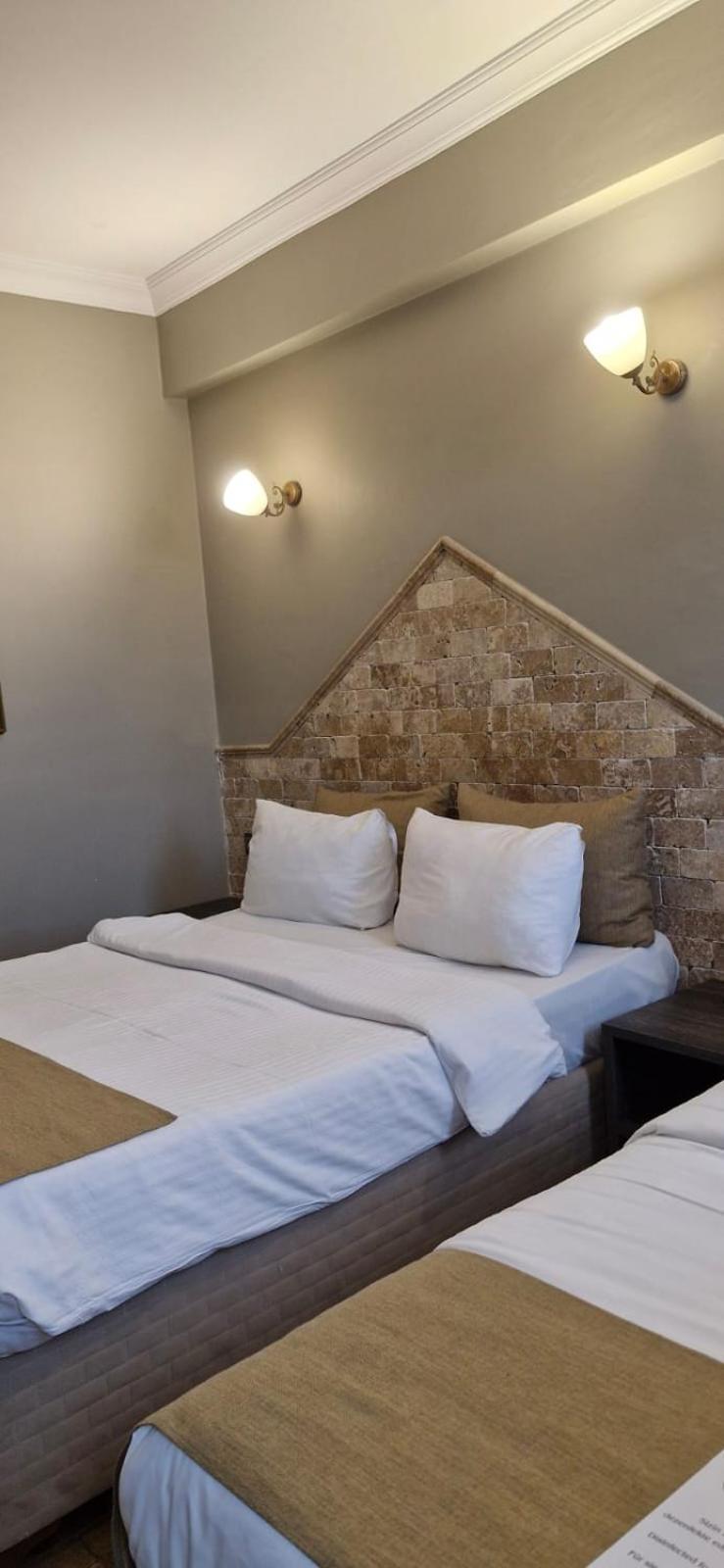 Royal Park Hotel Corlu Bed And Breakfast Tekirdağ Esterno foto