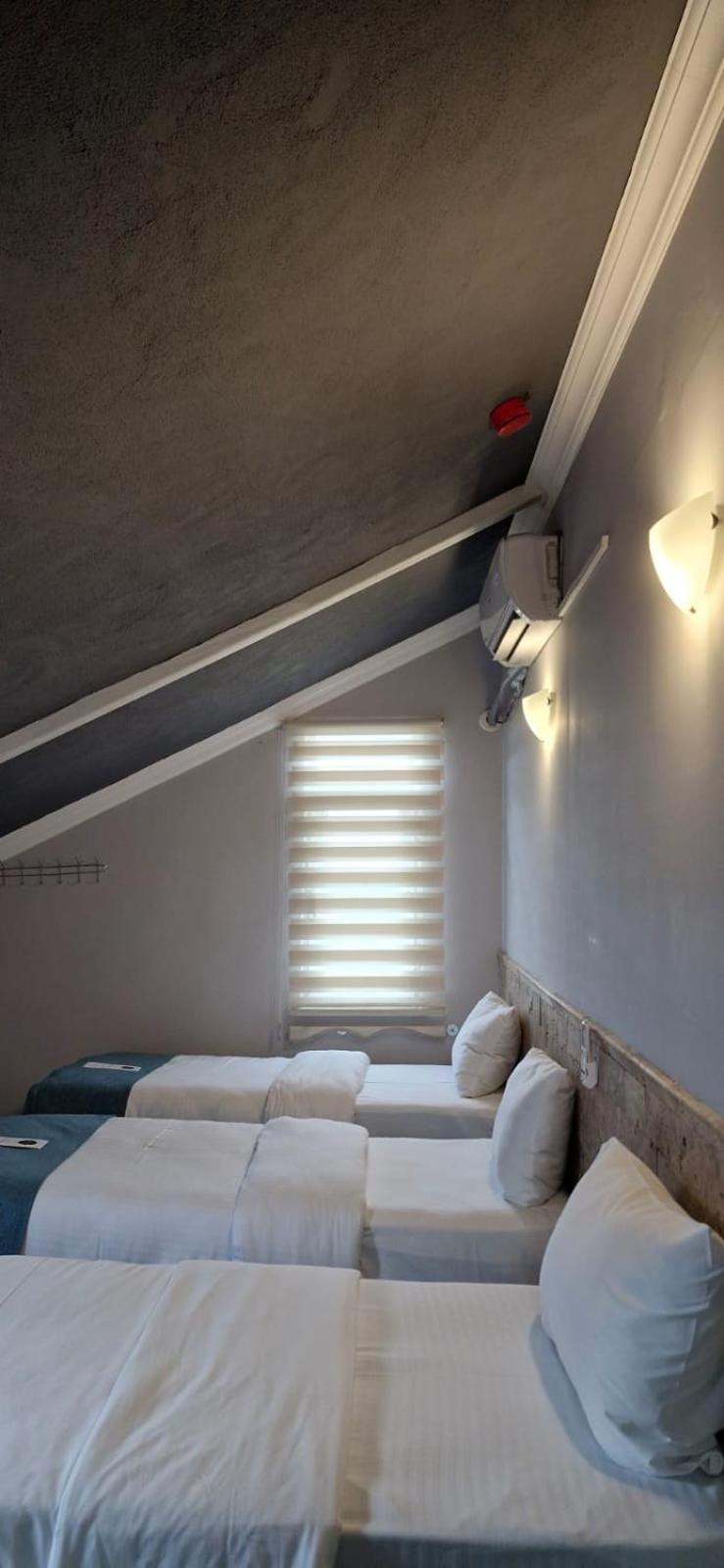 Royal Park Hotel Corlu Bed And Breakfast Tekirdağ Esterno foto